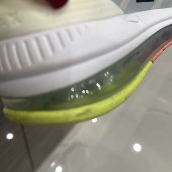 Nike Air Max Size 8.5 - Picture 9 of 11